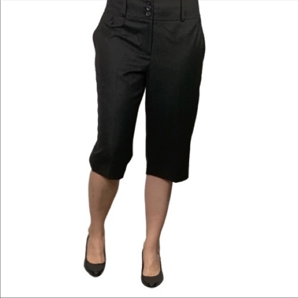 4/$25 Ann Taylor Black Margo Capri Dress Pants